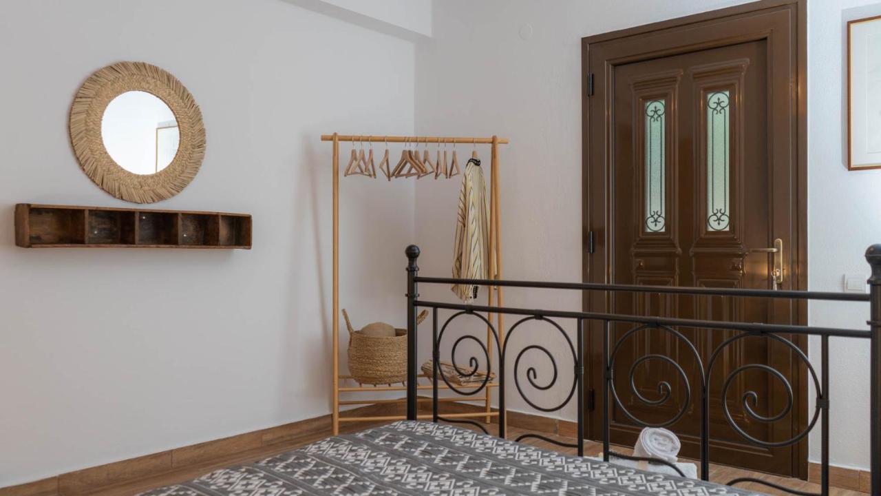 Postmans Apartment Under Meteora Калампака Экстерьер фото